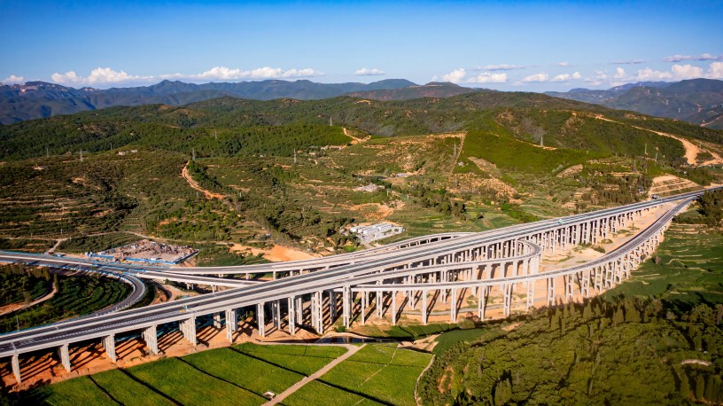 云南玉楚高速公路